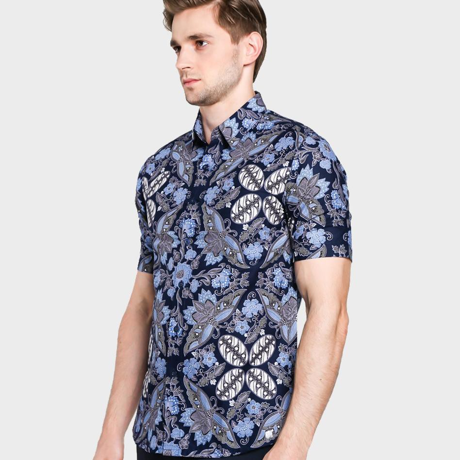 Batik Slimfit Kavi Short Sleeves dari Jayashree